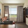 Отель Embassy Suites by Hilton Noblesville Indianapolis Convention Center, фото 8