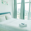Отель Nice And Cozy Studio At Tree Park City Apartment, фото 4
