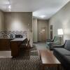 Отель Holiday Inn Express & Suites Saskatoon, an IHG Hotel, фото 49