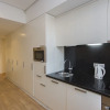 Отель Modern Apartment in the City Center, фото 3