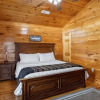 Отель Smoky Mountain Lodge 6 Bedroom Cabin by RedAwning, фото 25