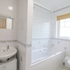 Отель Weymouth Bay Apartment C, фото 11