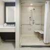 Отель Renaissance Charlotte Suites, фото 10