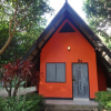 Отель Cashewnut Tree Bungalows, фото 1