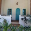 Отель White Coconut Cottage, фото 1