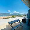 Отель Appartement une chambre avec vue mer et montagnes, proche du centre -1, фото 6