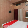 Отель OYO 24700 Hotel Mahalaxmi Palace, фото 12