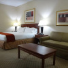 Отель Stay Suites Of America - Dodge City, фото 4