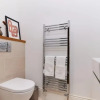 Отель The Tooting Escape - Glamorous 3bdr Flat With Balcony, фото 9