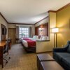 Отель Comfort Suites Galveston, фото 25