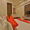 Отель OYO 12147 Hotel Vibrant, фото 14