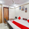 Отель OYO 82107 Vivaan Residency, фото 4