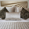 Отель New Luxury Apartment, 3 Bed, 7Mins to Beach - Aida, фото 3