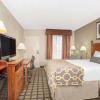 Отель Baymont Inn & Suites Hays, фото 18