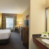 Отель Holiday Inn Express & Suites Sherwood Park-Edmonton Area, an IHG Hotel, фото 4