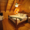 Отель Oasis Cabin at Blairsville 2 Bedrooms 2 Bathrooms Cabin, фото 4
