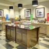 Отель Hampton Inn & Suites Roanoke-Downtown, фото 23