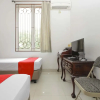 Отель RedDoorz @ Permata Karawaci, фото 5