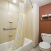 Отель Red Roof Inn & Suites Philadelphia - Bellmawr, фото 19