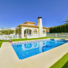 Отель Villa 3 Bedrooms With Pool 104962, фото 15