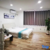 Отель Pingdu Haier Loft Apartment (Changjiang Road Branch), фото 8