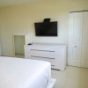 Отель Sunny Isles Two-bedroom, фото 3