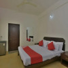 Отель OYO 16945 Om Guest House, фото 19