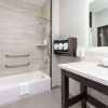Отель La Quinta Inn & Suites by Wyndham Tyler - University Area, фото 8
