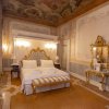 Отель Cà Bonfadini Historic Experience Hotel Venice в Венеции