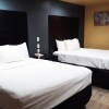 Отель Woodridge Inn and Suites, фото 7