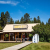 Отель Bend-Sunriver RV Campground в Санривере