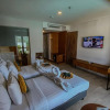 Отель Raja Hotel Kuta Mandalika Resort & Convention, фото 8