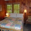 Отель Hide-a-way Waterfront Cottages, фото 5