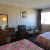 Отель Peterboro Express Inn, фото 6