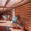 Отель Eagle Creek Complex Six Cabins Indoor Heated Pool Sleeps 28, фото 16
