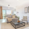 Отель Sanders Cruise - Brand New 1-bdr Apt With Balcony, фото 5