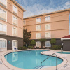 Отель La Quinta Inn & Suites by Wyndham Fort Worth City View, фото 13