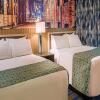 Отель HoteLumiere at the Arch, фото 3