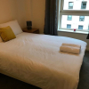 Отель Apex Wallace Street Apt With Free Parking, фото 4