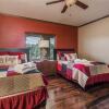 Отель Sky Hawk Lodge - Four Bedroom Cabin, фото 6
