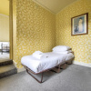 Отель Authentic Georgian 3 Bed Smugglers Cottage, фото 4