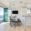 Отель Catamaran by Avantstay 50ft to Beach + Views, фото 19