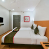 Отель Oyo Townhouse 172 Hotel Broadway Uit Circle, фото 3
