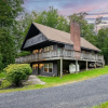 Отель Double Dipper - Upper Unit by Killington Vacation Rentals, фото 1