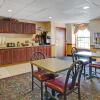 Отель Super 8 Motel - Louisville Expo Center, фото 10