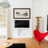 Отель The Powis Square Escape - Modern 2BDR in Notting Hill, фото 1