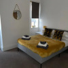 Отель City Centre Duplex Sleeps 4 H9, фото 5