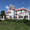 Отель BKR Resort, фото 1