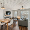 Отель Top Floor Unit Best Location Alpine 303 Condo near to city attractions by RedAwning, фото 12