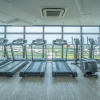 Отель OYO Home 89458 Amazing 2br D'summit, фото 25